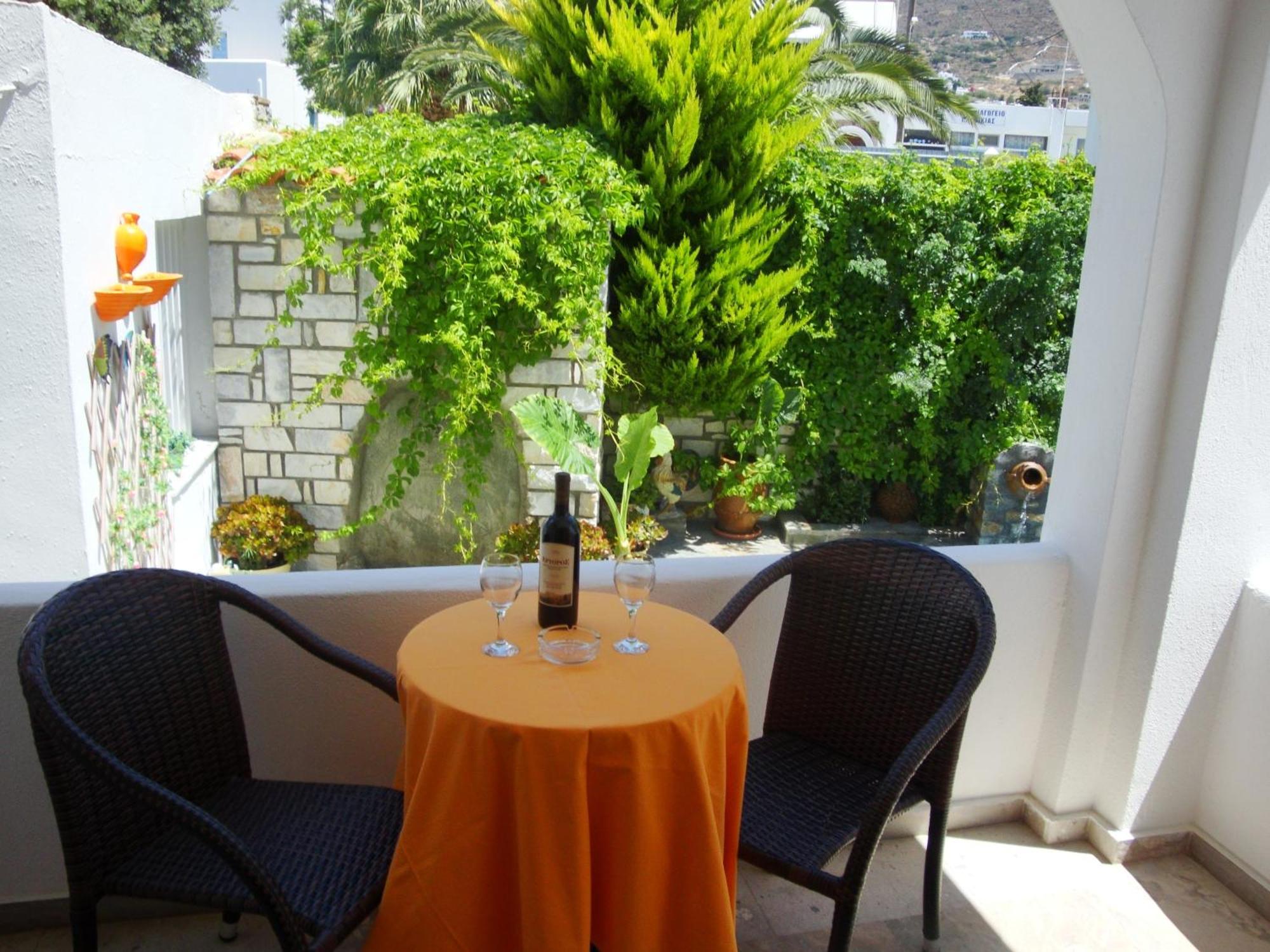 Vassiliki Rooms ปาริเกีย ภายนอก รูปภาพ