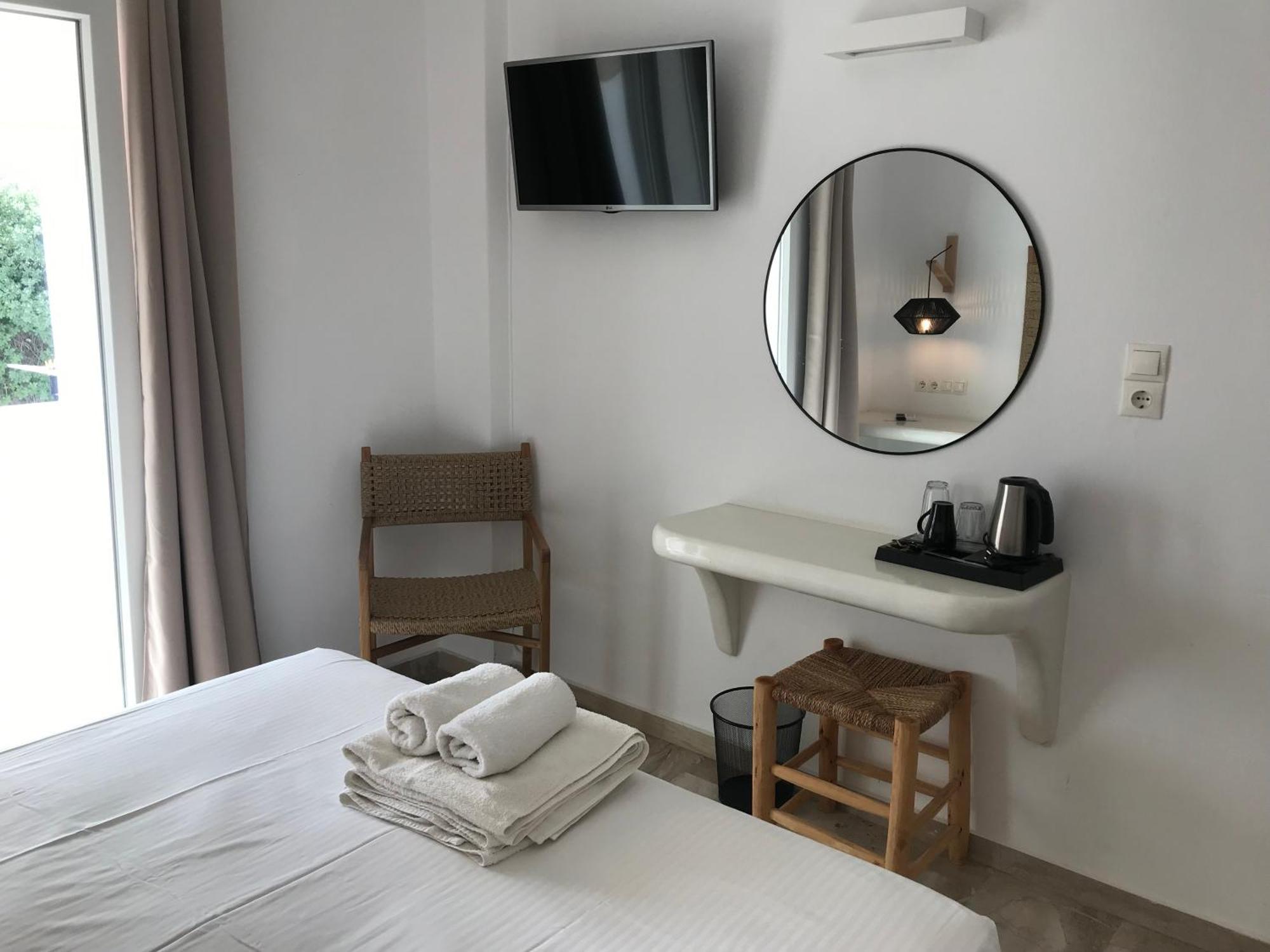 Vassiliki Rooms ปาริเกีย ภายนอก รูปภาพ