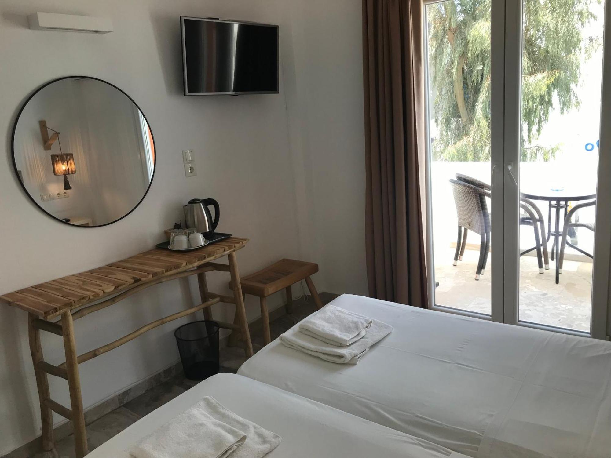 Vassiliki Rooms ปาริเกีย ภายนอก รูปภาพ